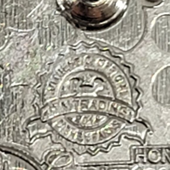 DISNEY Pin Trading ~ Disneyland Hong Kong ~ Safety Pin ~ Dale ~ 2015 - Picture 7 of 10